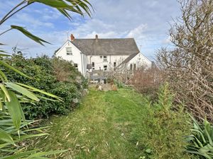 Rear- click for photo gallery